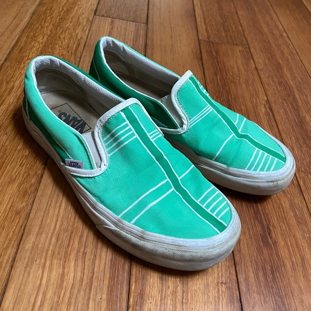 Custom Slip-on Vans